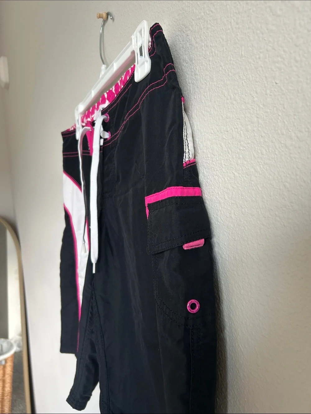 Y2K Hurley Fall 2008 Black with Pink Trim Swim Shorts